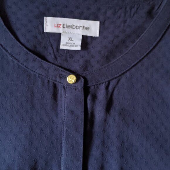 Liz Claiborne sleeveless tunic top - Picture 3 of 6